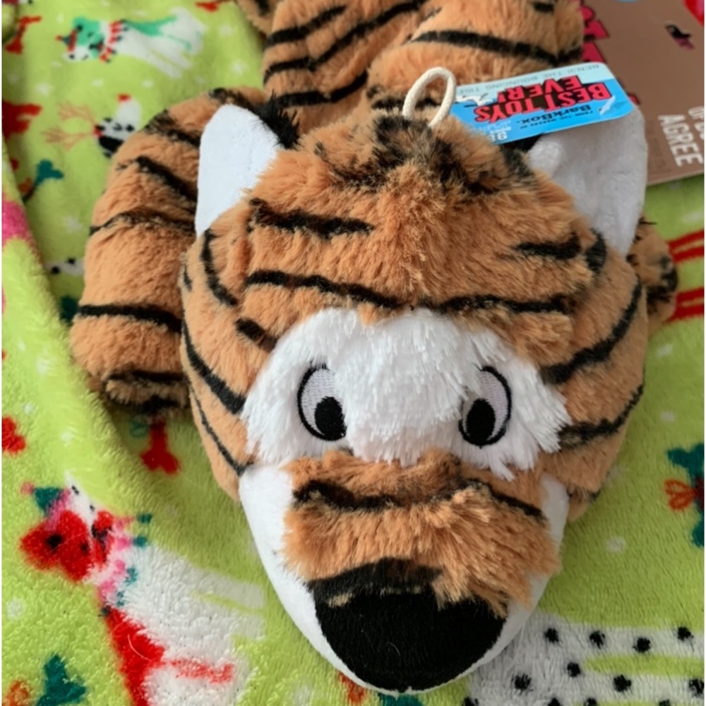 🐶🐶JANUARY HOST PICK❣️NEW BARK BENJI THE BOUNCING TIGER XL. VERY LARGE TIGER❣️